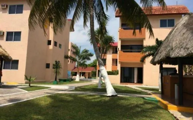 Royal Lagoon Room Cancún