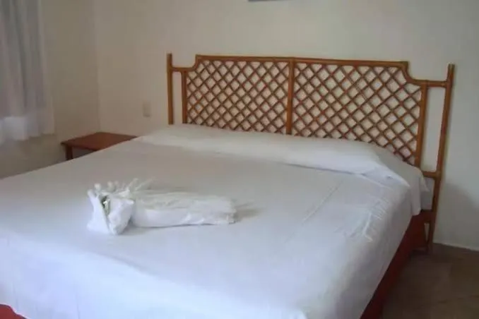 Royal Lagoon Room Канкун Гостевой дом
